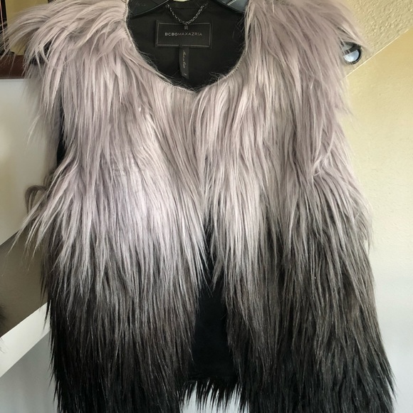 BCBGMAXAZRIA fur ombré vest - Picture 2 of 3